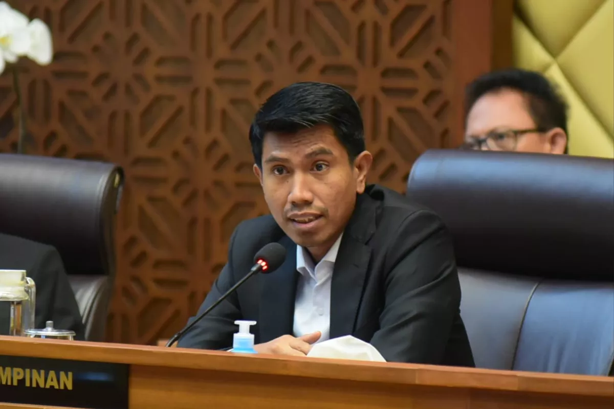 Kemendagri Larang Pemda Rekrut Honorer, DPR: Mencegah Beban Fiskal Naik