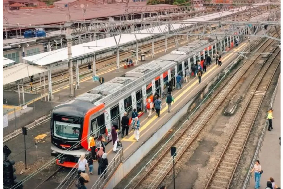 Proyek Perpanjangan Peron Jalur 6 dan 8 Stasiun Bogor Targetkan Selesai dalam 90 Hari