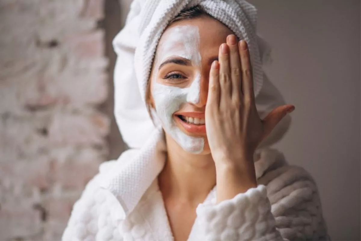 Resep 5 Masker Wajah Alami dari Bahan Dapur untuk Perawatan Kulit