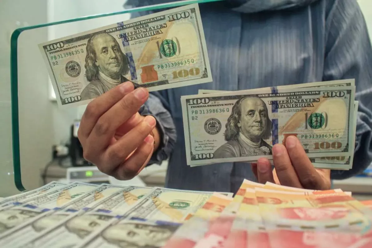 Rupiah Melemah ke Rp17.495 di Tengah Beban Impor dan Utang Negara