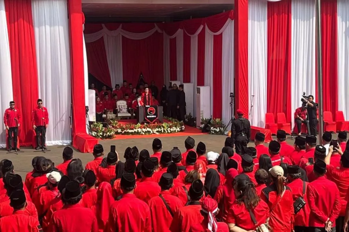 Alasan Megawati Absen di Istana dan Pilih Upacara di Sekolah Partai