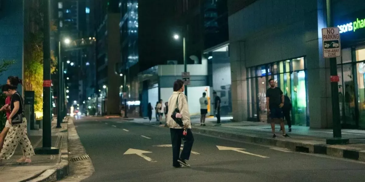 5 Manfaat Jalan Kaki Malam Hari Bagi Kesehatan Dan Kebugaran Tubuh