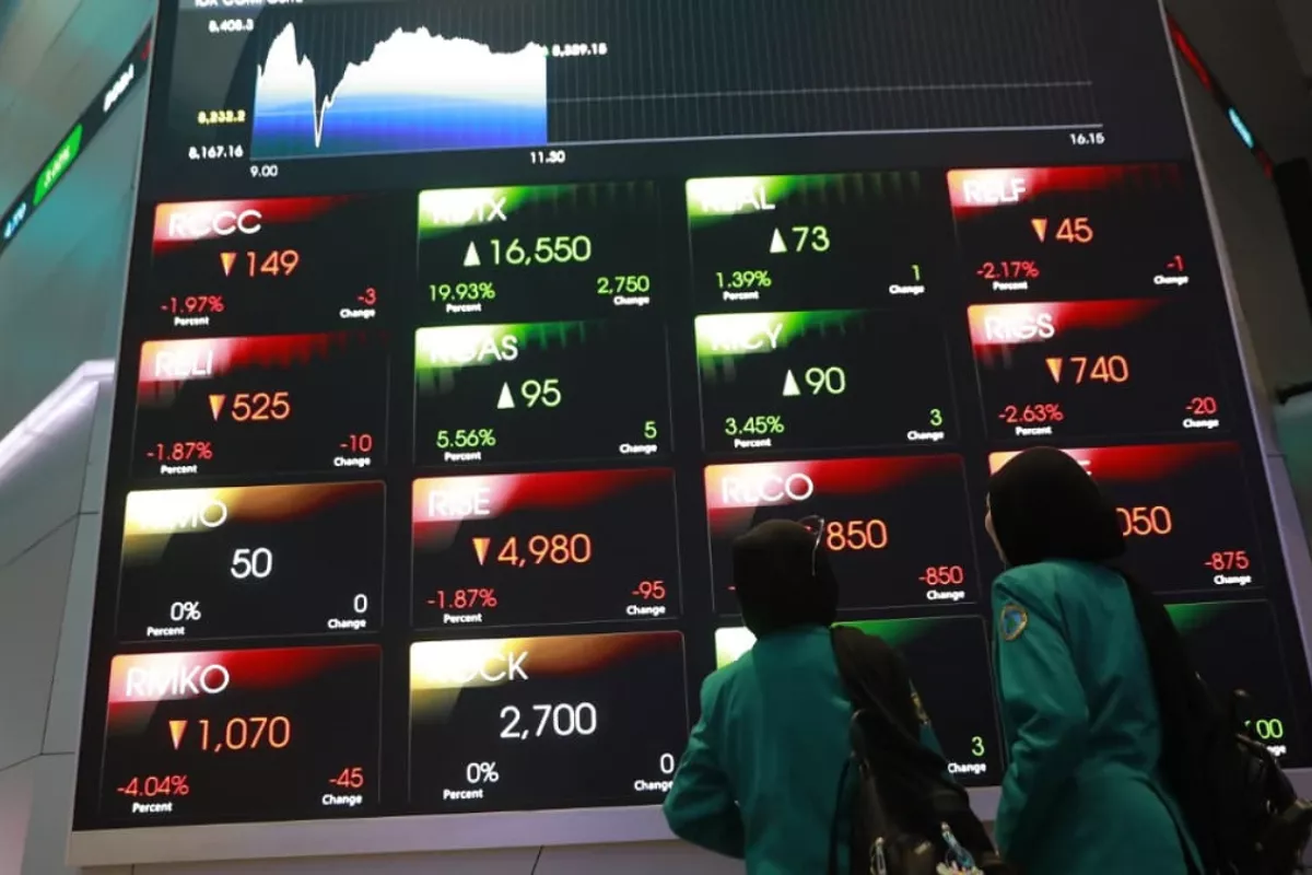 PDB Q2-2026 Lampaui Ekspektasi, IHSG Naik 0,74 Persen