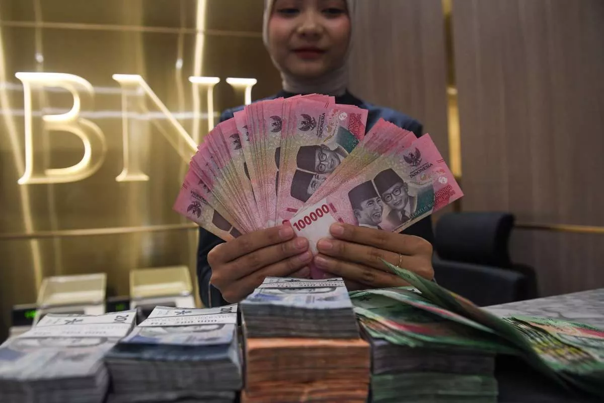 Rupiah Makin Perkasa Buat Nilai Tukar Dolar AS Turun di Rp17.570