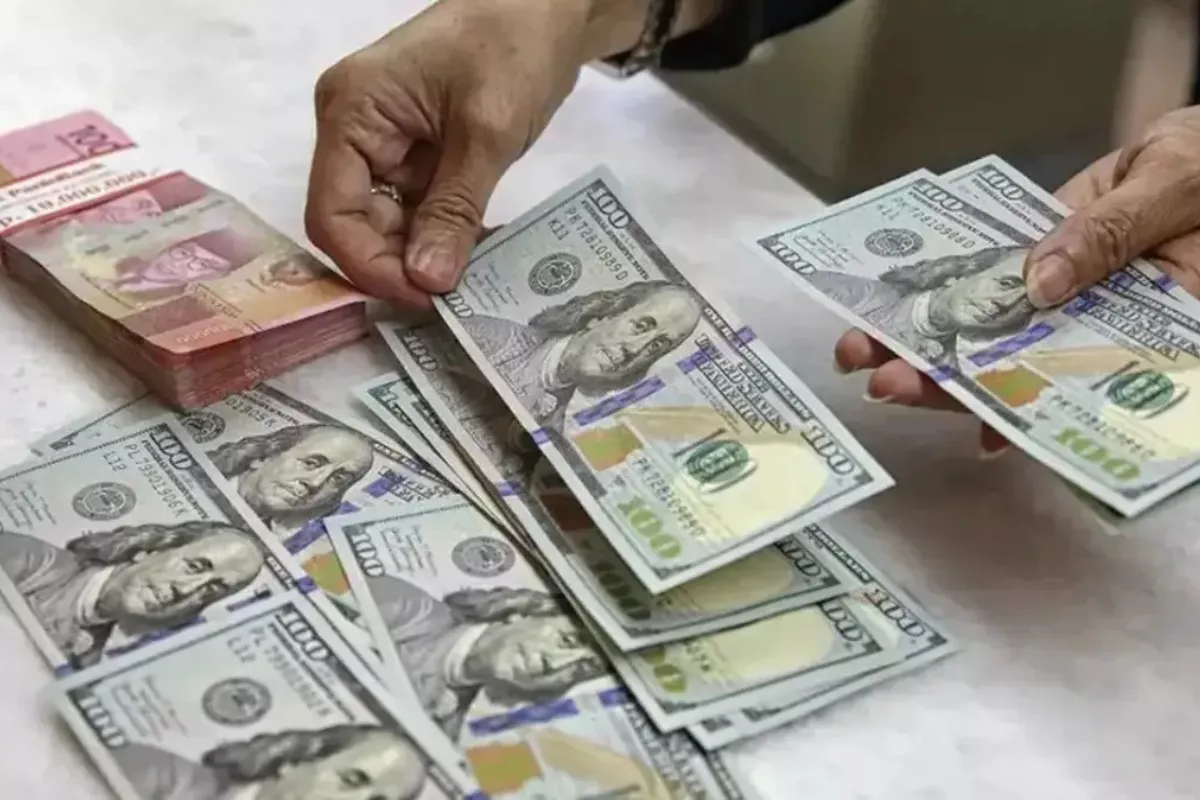 Kurs Rupiah Menguat Tipis Ke Level Rp 17.923 Per Dolar AS Hari Ini
