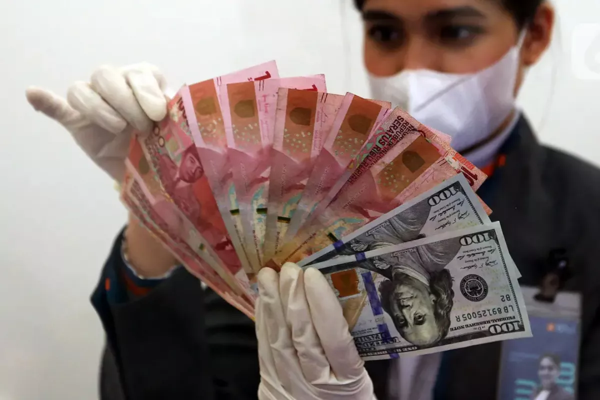 Kurs Rupiah Menguat ke Level Rp 17.997 Per Dolar AS Awal Agustus