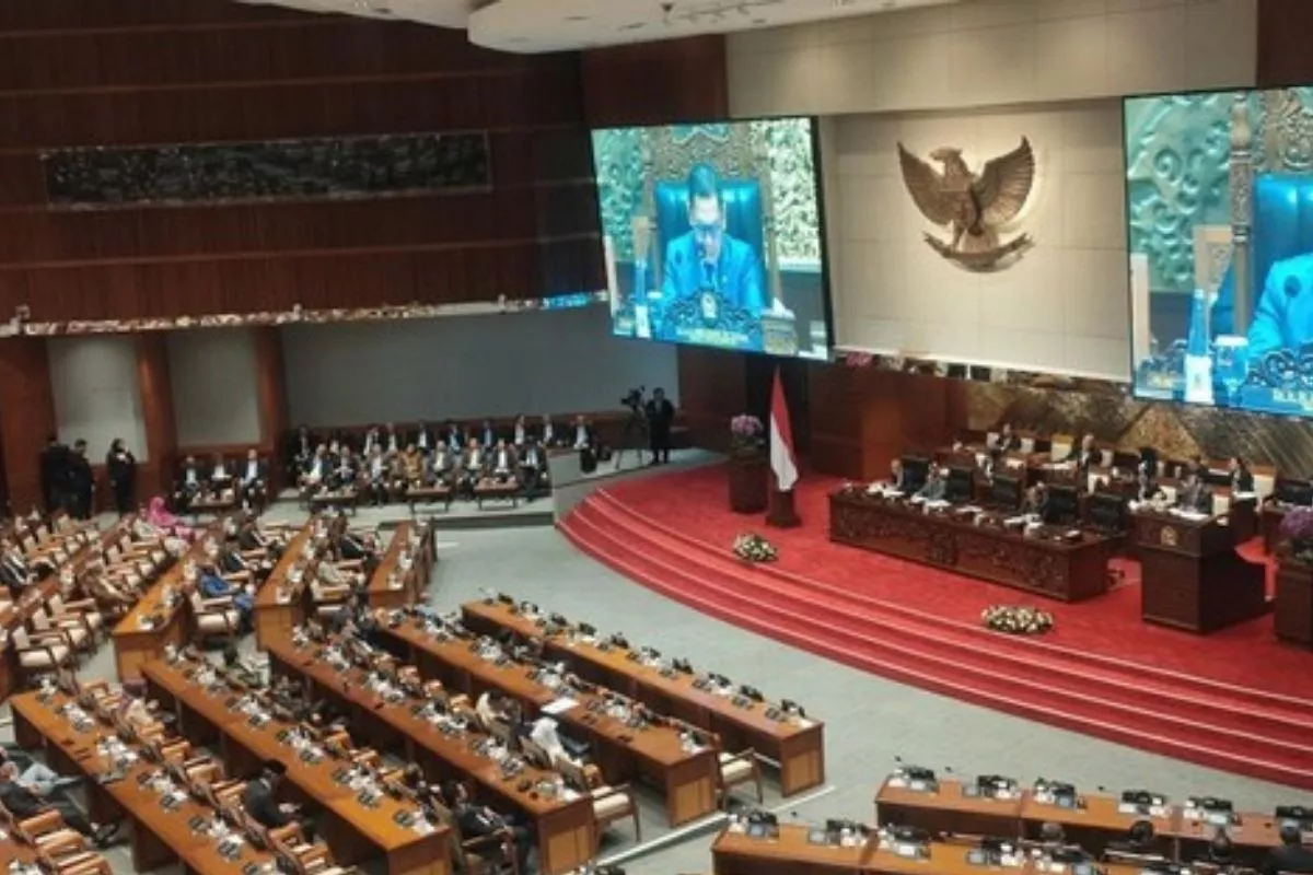 DPR Setujui RUU Pelindungan Ketenagakerjaan Jadi Usul Inisiatif