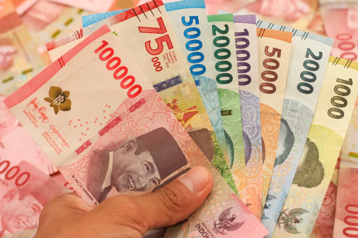 Nilai Kurs Rupiah Melemah ke Rp17.881 per Dolar AS, BI Ungkap Penyebab