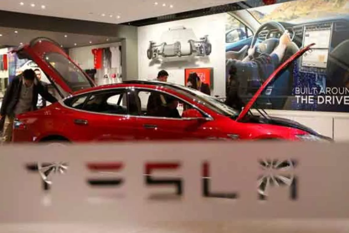 Isu Pembatasan Baterai Mobil Listrik, BYD dan Tesla Beri Bantahan