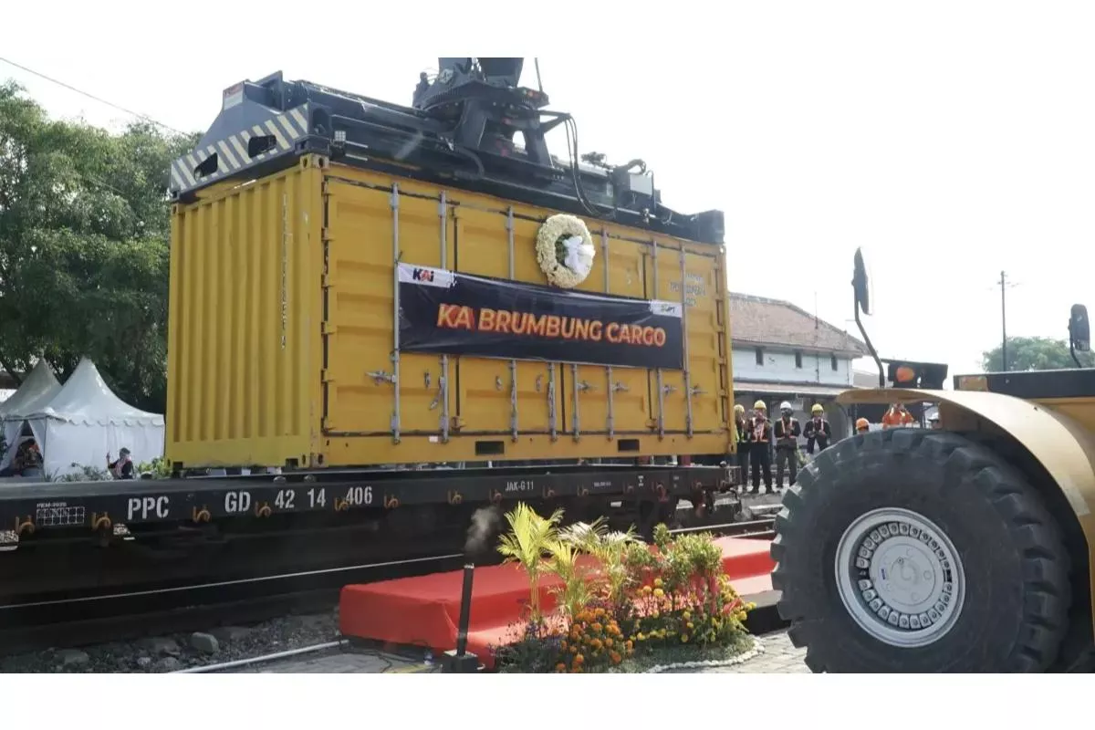KAI Resmikan Perjalanan Perdana KA Brumbung Cargo Relasi Pasoso ke Brumbung 2026