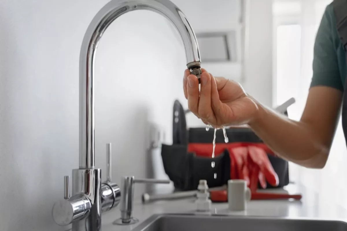 Tutorial DIY Memperbaiki Kran Bocor Sendiri Tanpa Perlu Panggil Tukang