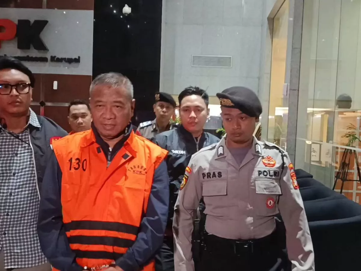 Kriminal: KPK Sita Uang Kasus Pemerasan Bupati Tulungagung