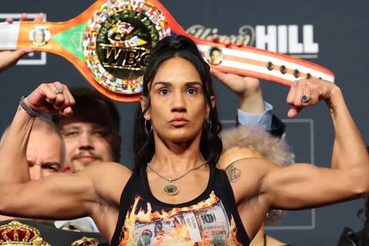 Amanda Serrano Pertahankan Gelar WBA dan Raih Kemenangan ke-50
