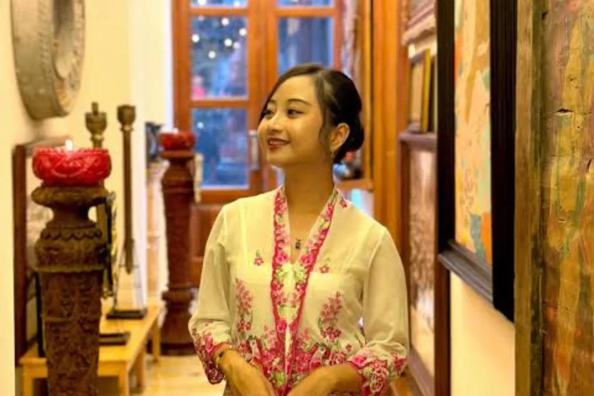 Kisah Elsa Novia Kenalkan Wisata Budaya Tangerang ke Turis Asing