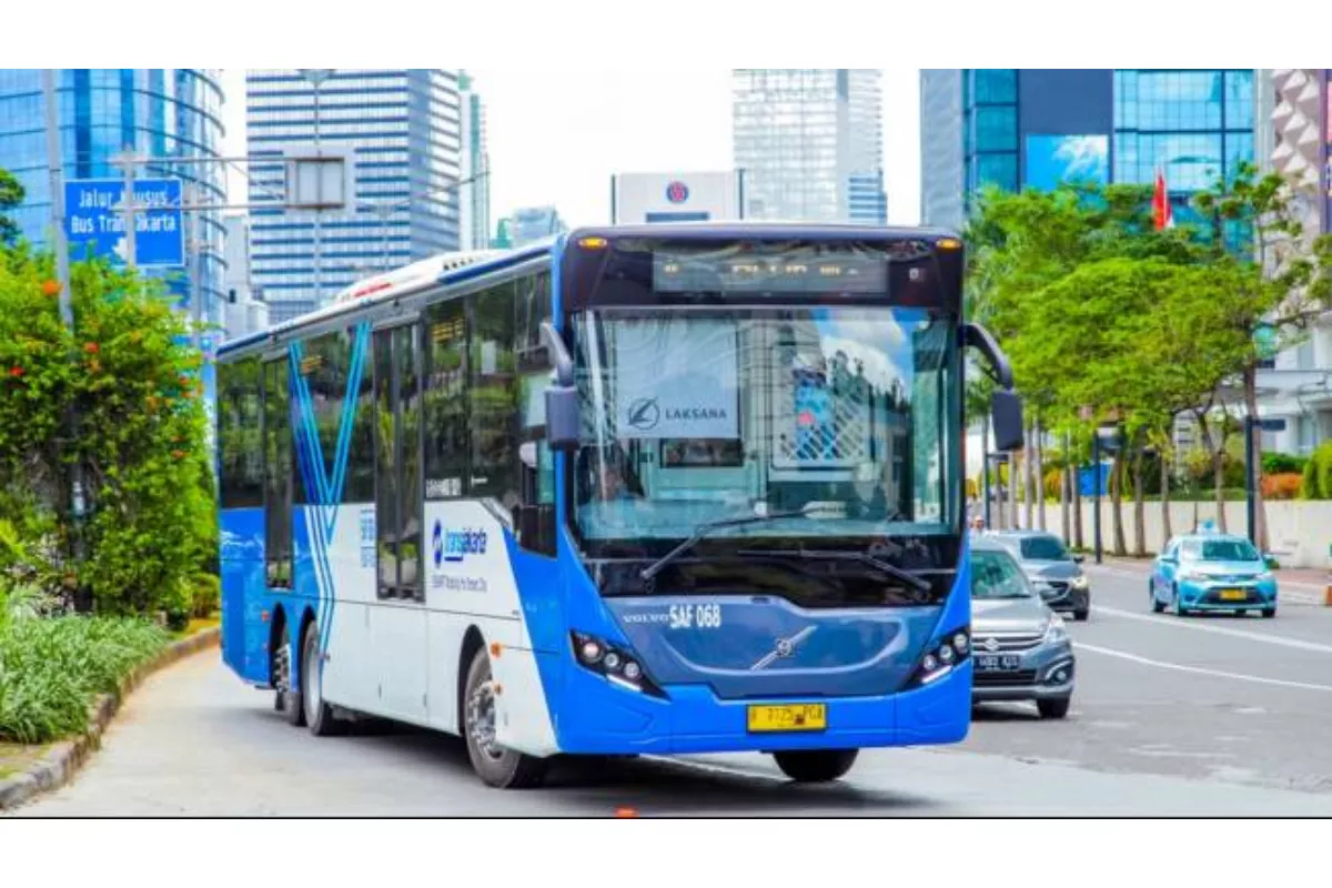 Tarif Transjakarta Bayar Rp1 Berlaku Hari Ini di Seluruh Rute