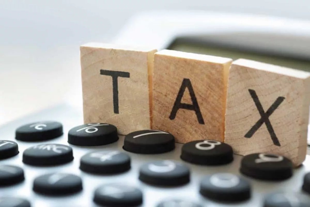 Turis Lewat Jalur Udara dan Laut Kena Sayonara Tax Rp340 Ribu