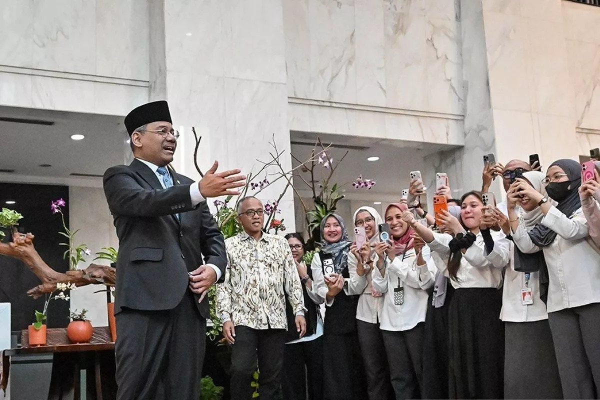 Suahasil Nazara Resmi Dilantik Menkeu Usai Ditelepon Istana Pagi
