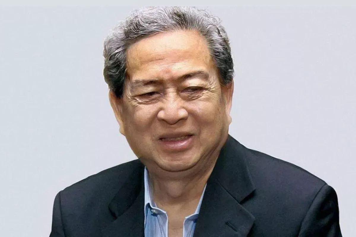 Profil Dan Gurita Bisnis Robert Budi Hartono Pengendali Tunggal BCA