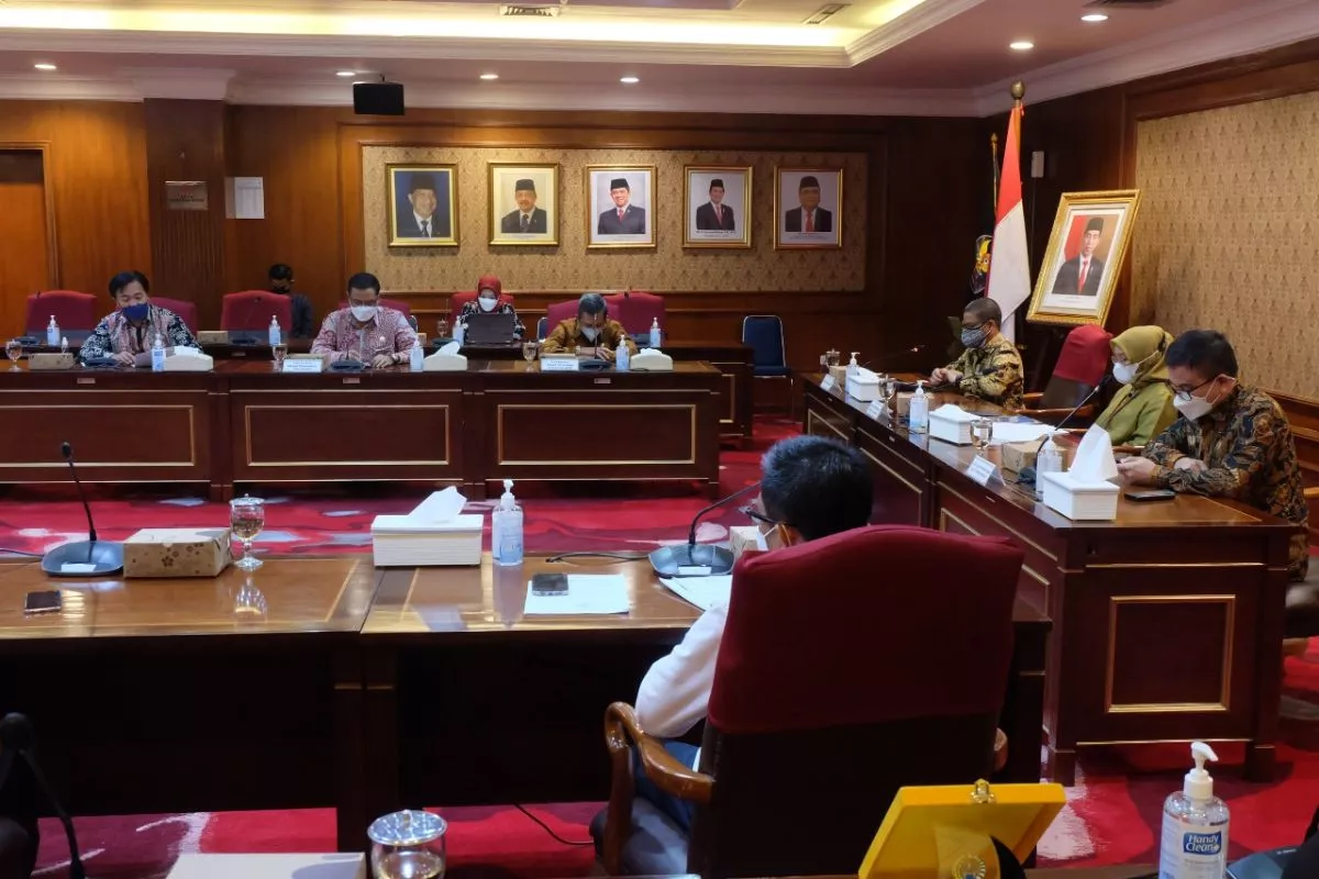DPR Sulsel Soroti Kebijakan Ratusan Kepsek Diminta Mundur