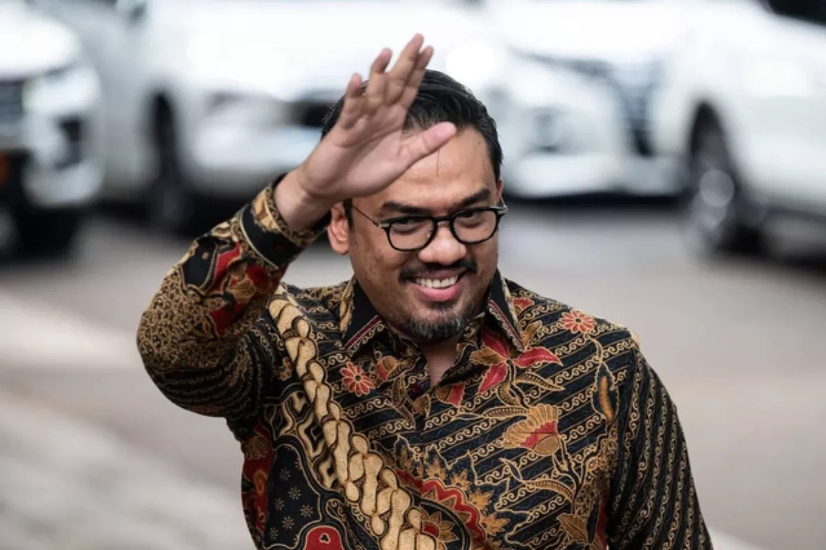 Menteri Maruarar Siapkan Aturan KPR Tenor 40 Tahun bagi Pekerja Muda