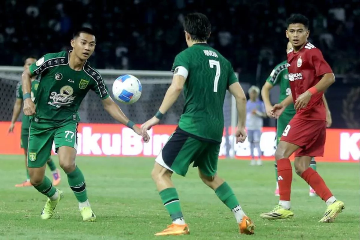 Alasan Bernardo Tavares Turunkan Banyak Pemain Asing di Persebaya