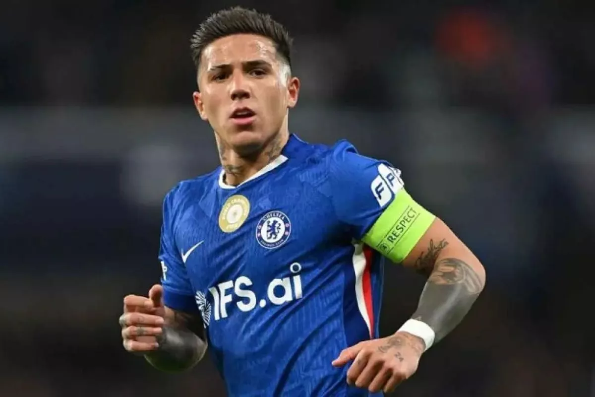 Dipatok Harga Tinggi, Enzo Fernandez Berpeluang Bertahan di Chelsea