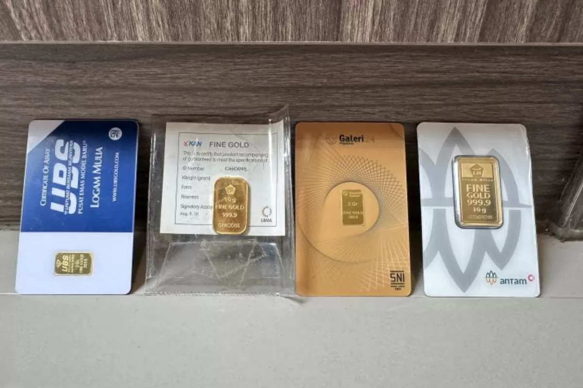 Harga Emas Galeri 24, Antam, UBS, dan Retro di Pegadaian Turun