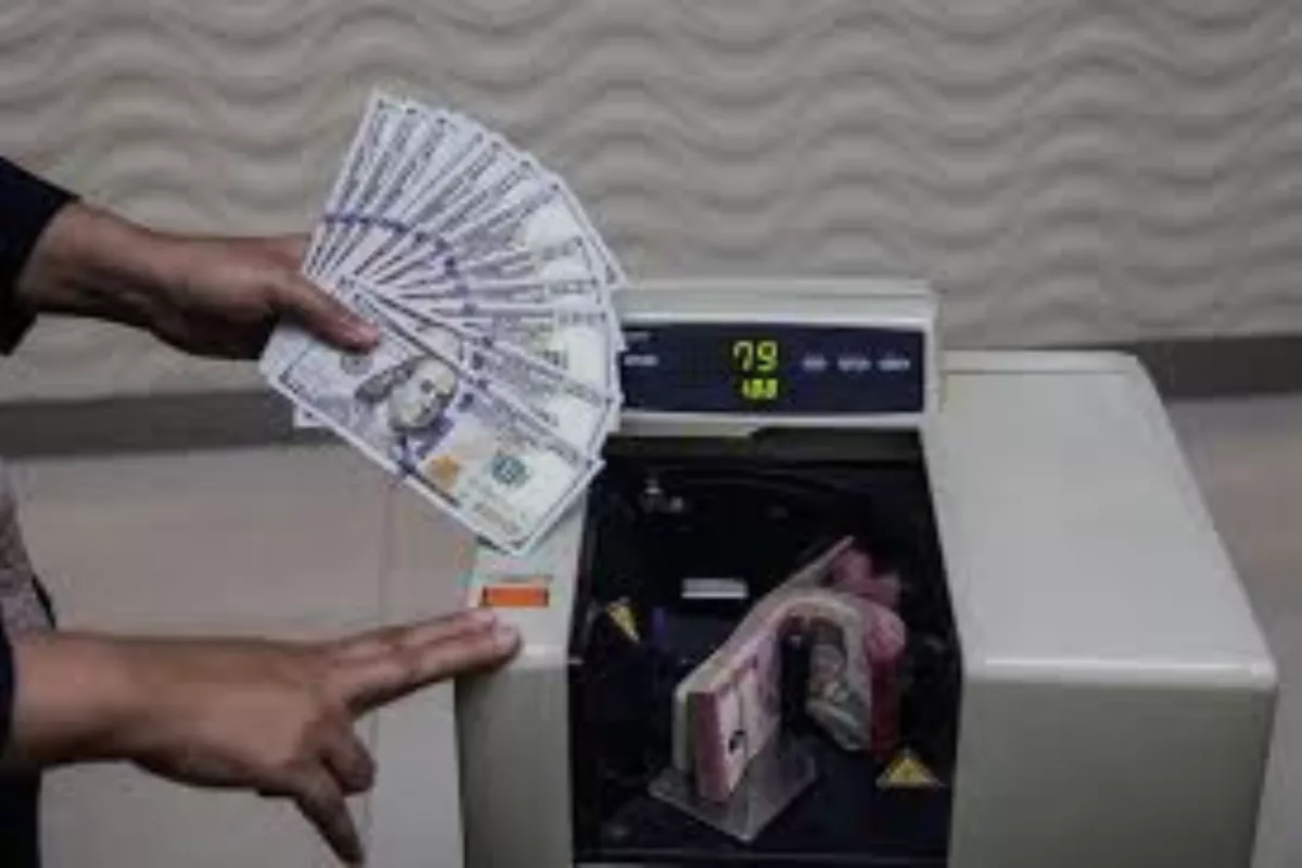Rupiah Ditutup Menguat ke Rp 17.897 Per Dollar AS, Ini Penopangnya