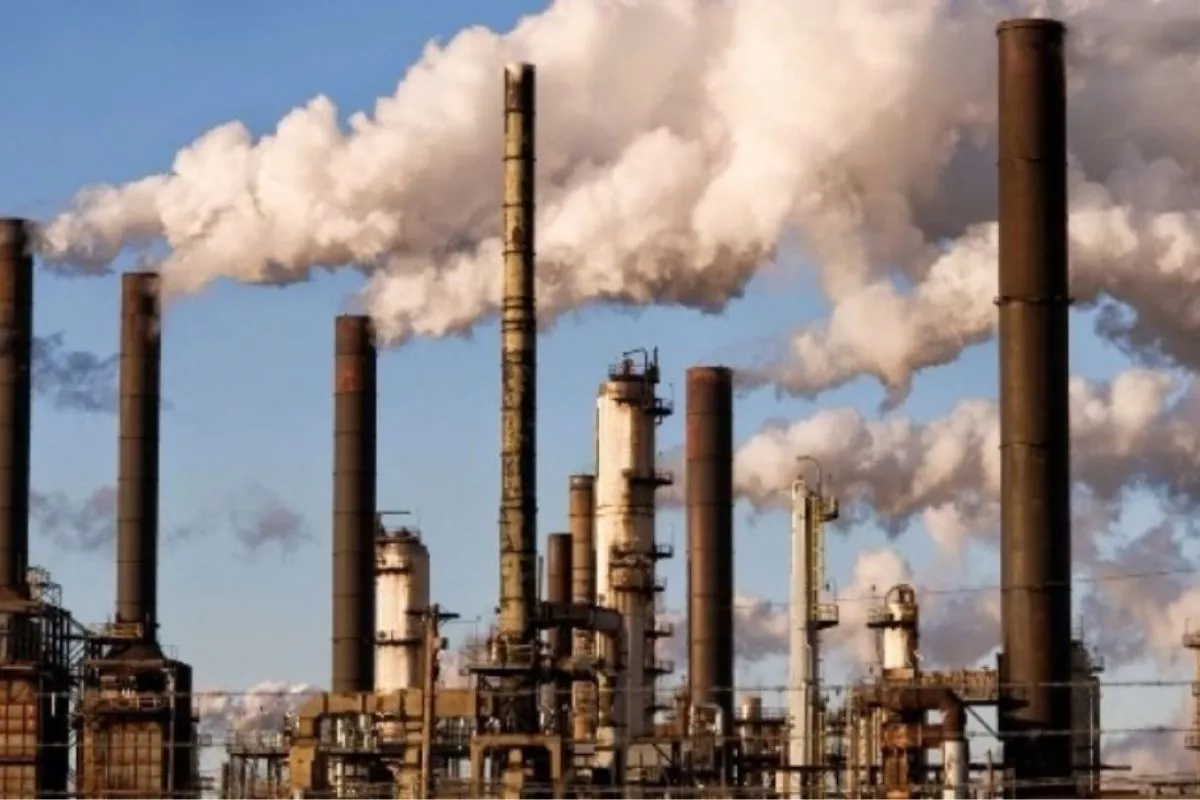 Petrolimex dan PVOIL Pimpin Transisi Energi Hijau di Vietnam
