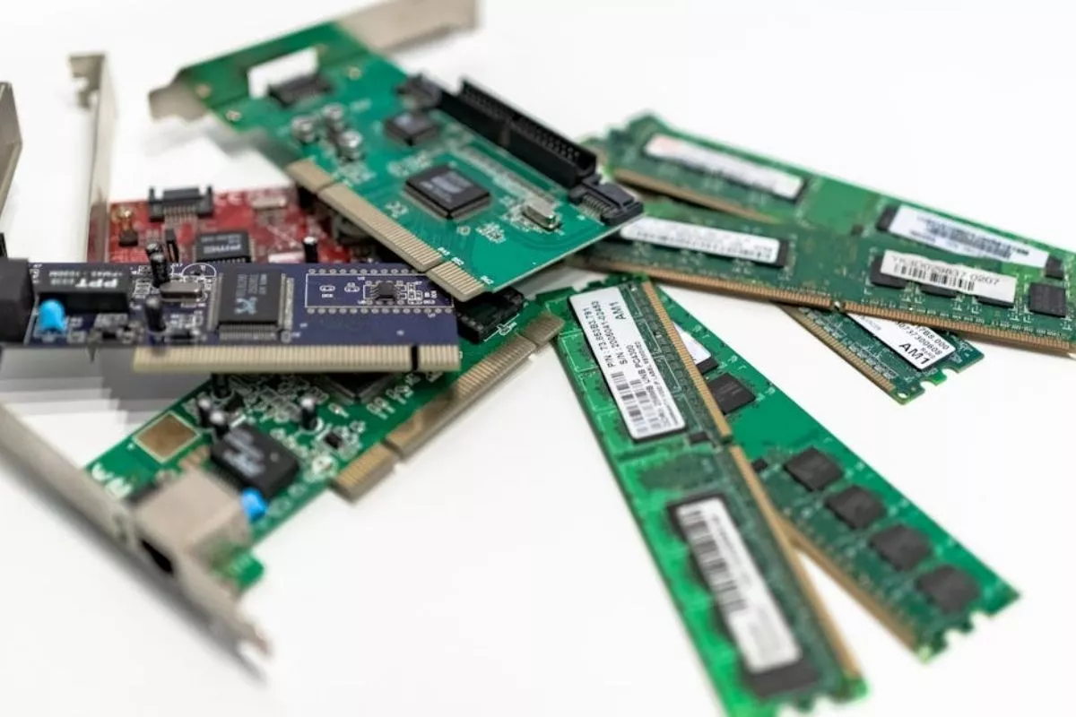 Harga Komponen Memori Mulai Turun, Akankah HP dan Laptop Jadi Murah?