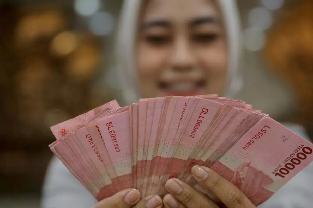Pemprov Jatim Realisasikan Gaji ke-13 Penuh bagi Seluruh ASN dan PPPK