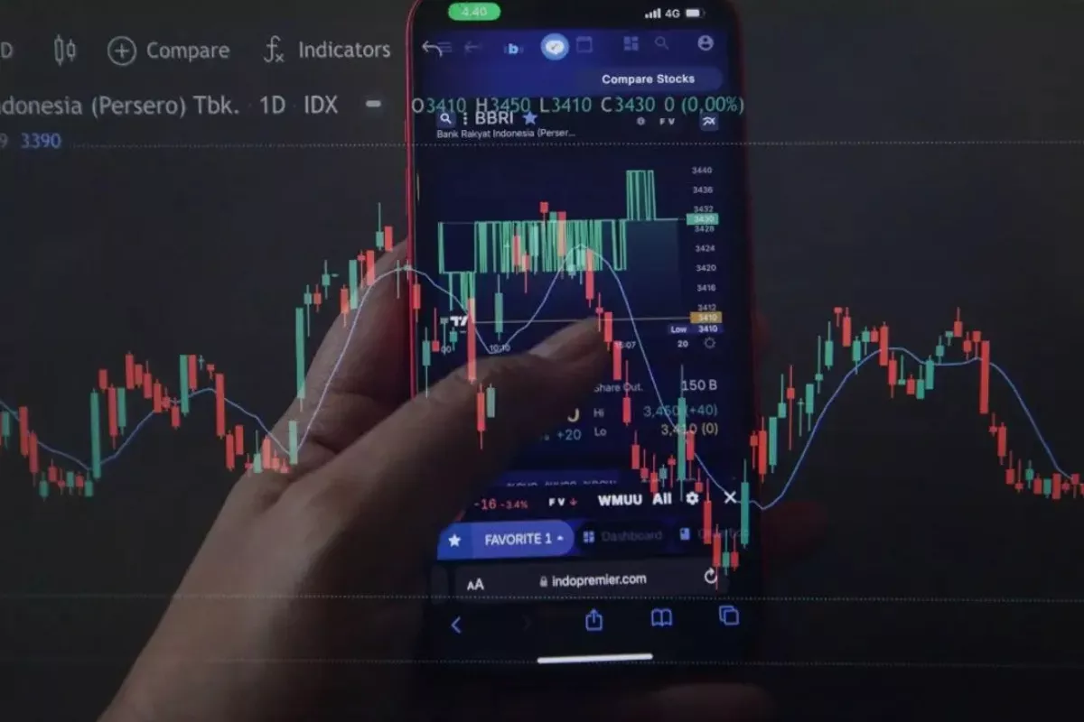 IHSG Dibuka Naik 0,03 Persen Berkat Penguatan Saham Unggulan 