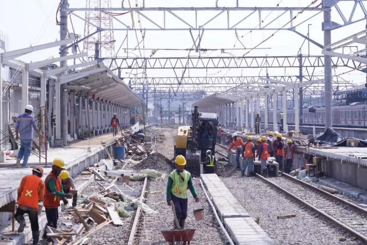 KAI Targetkan Pengembangan Peron Stasiun Bogor Selesai 15 Juli 2026