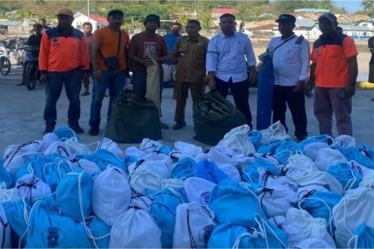 Salurkan Bantuan, APPSI Bantu Warga Terdampak Gempa Flores