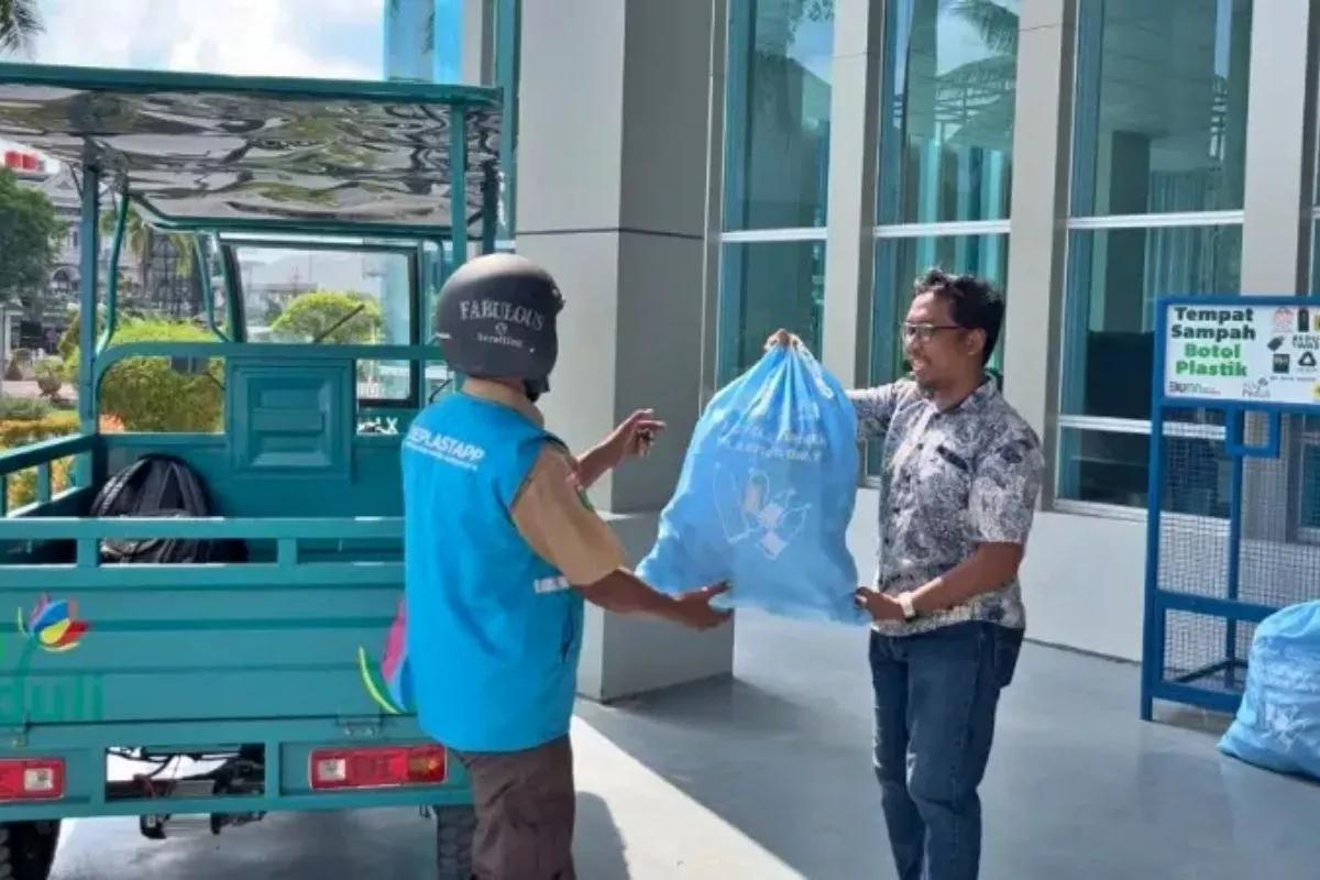 Gerakan Nyata PLN UID Kaltimra Pangkas 2,2 Ton Emisi Karbon