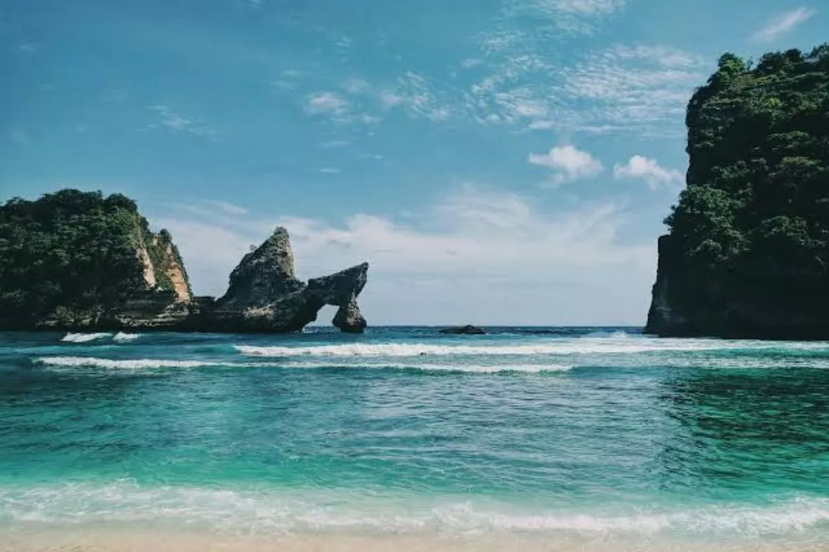 Terapi Blue Space: Benarkah Laut Mampu Pulihkan Trauma dan Kecemasan?