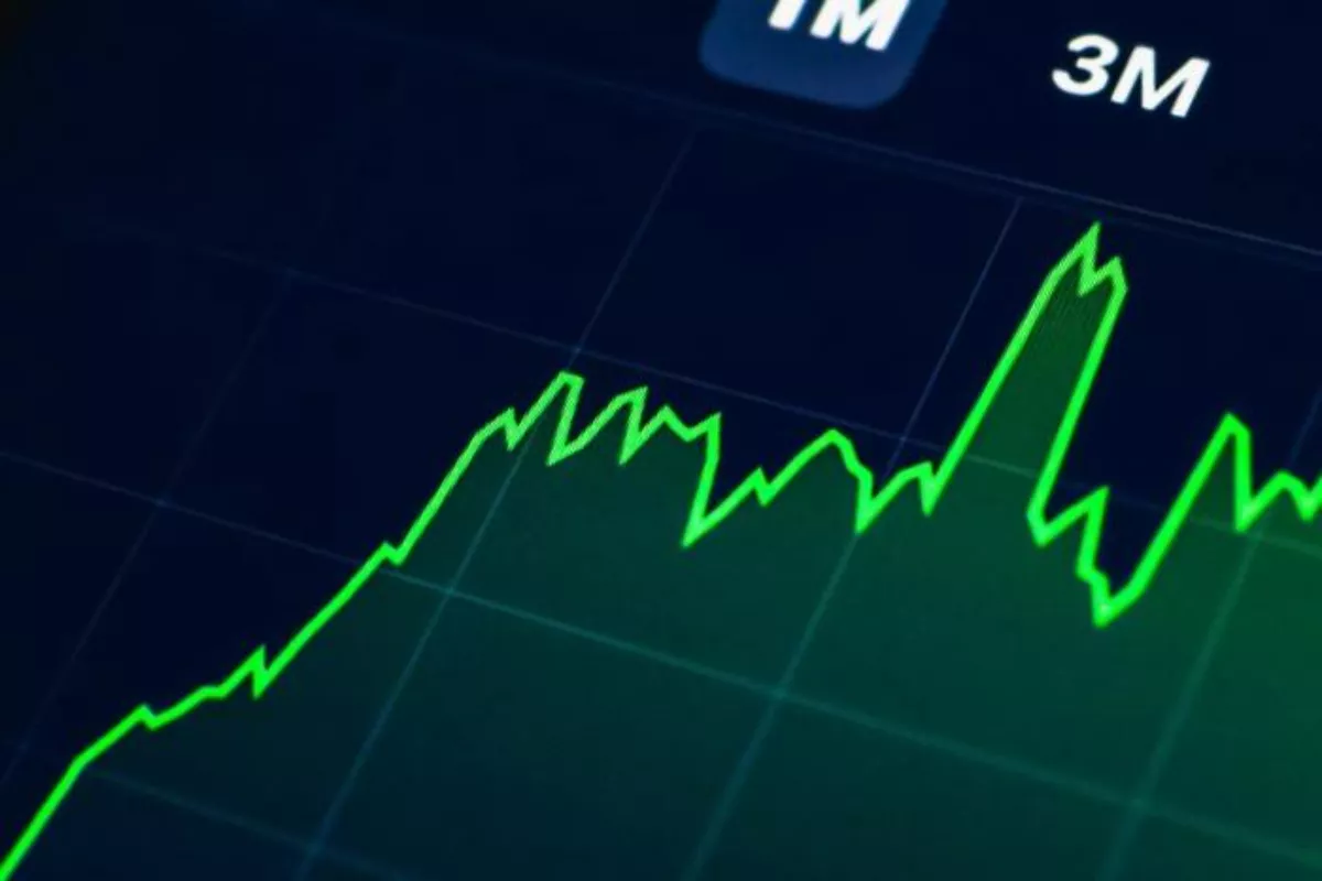 IHSG Diprediksi Menguat Hari Ini, Simak Saham Pilihan Analis