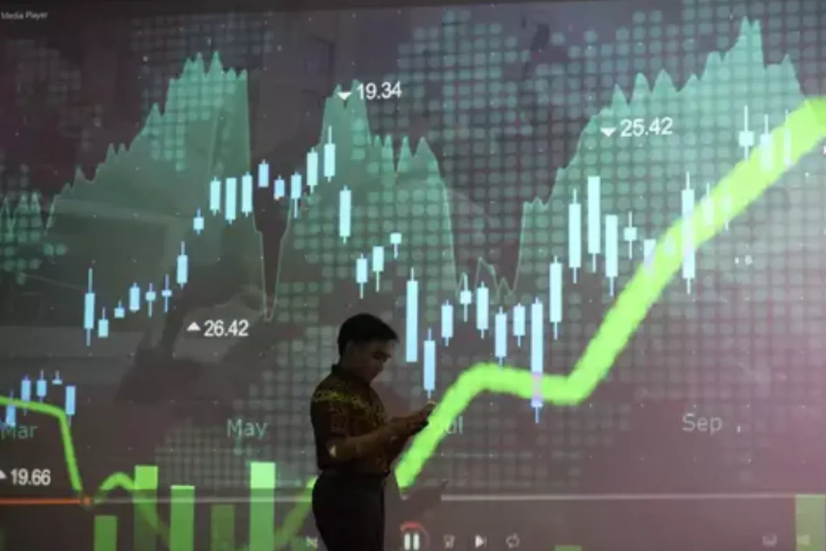 IHSG Menguat Pagi Ini, Ratusan Saham Bergerak di Zona Hijau