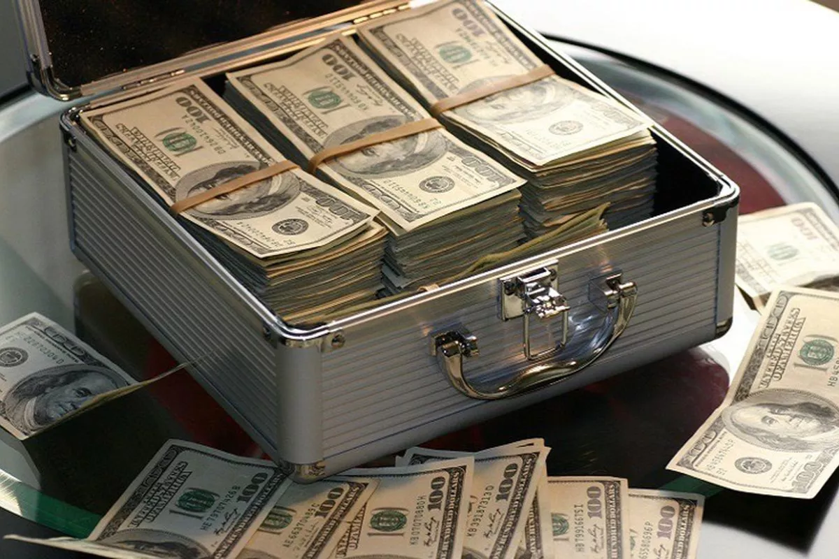 Posisi Cadangan Devisa RI Bulan Agustus Naik Menjadi US$ 146 Miliar