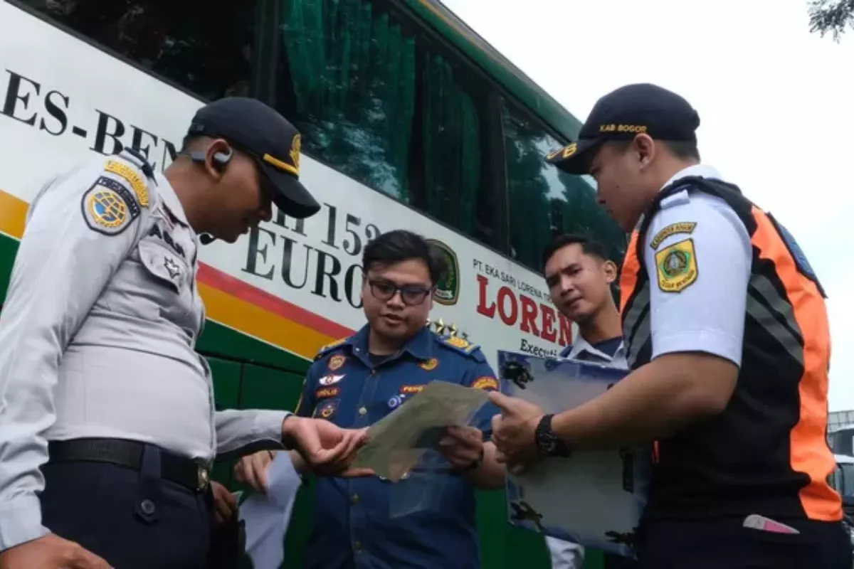 Kemenhub Perkuat Keselamatan Angkutan Darat Selama Libur Sekolah 2026