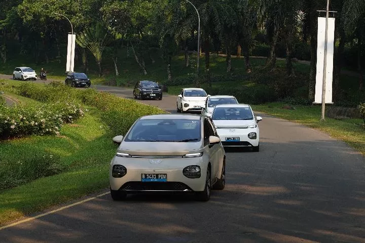 DKI Tetap Berikan Insentif Pungut Pajak Kendaraan Listrik Tahun Ini