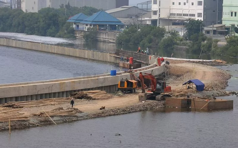 Proyek Giant Sea Wall Dibangun Bertahap Mulai dari Pantura 2026