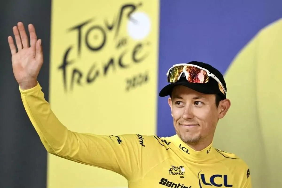 Pogacar Rebut Jersi Kuning Usai Menangi Etape 6 Tour de France 2026