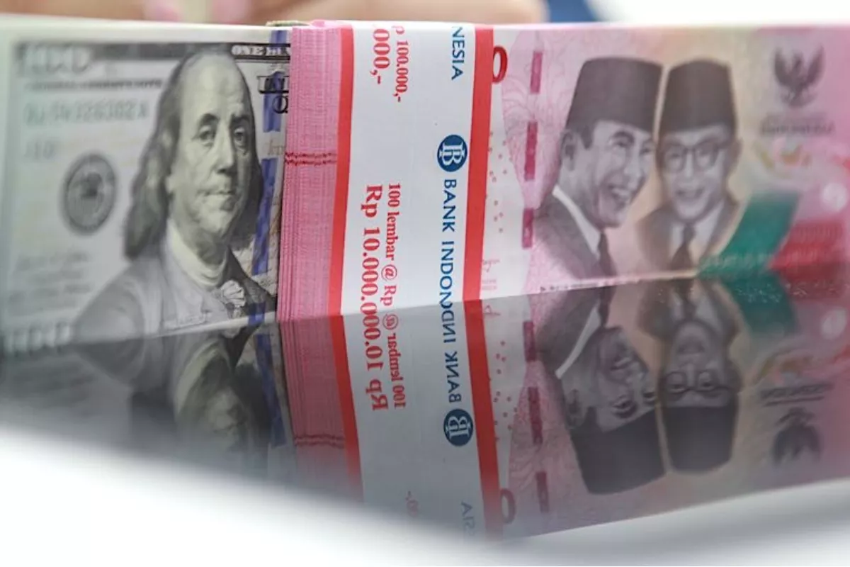Prediksi Kurs Rupiah Hari Ini: Analisis Tiga Sentimen Penggerak Pasar