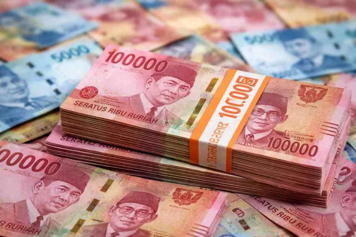 Nilai Tukar Rupiah Hari Ini Berpotensi Melemah karena Sentimen Global