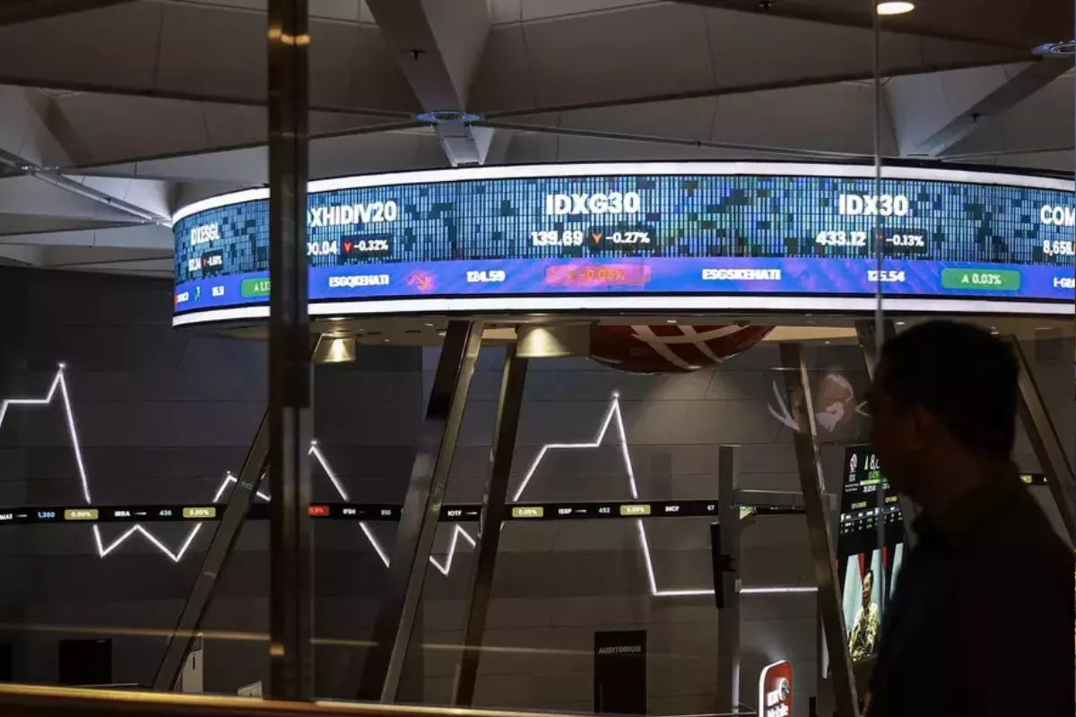 BEI Suspensi GRPH Usai Harga Saham Naik Signifikan