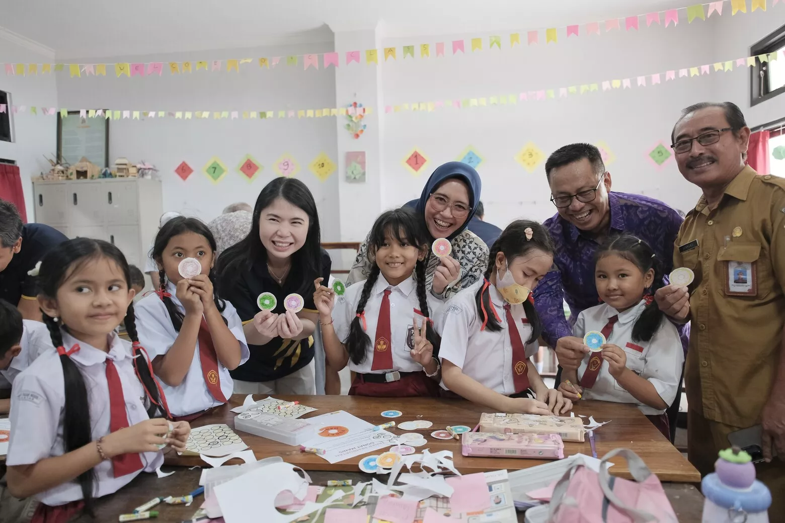 Maybank Bersama OJK dan BI Tingkatkan Literasi Keuangan Pelajar