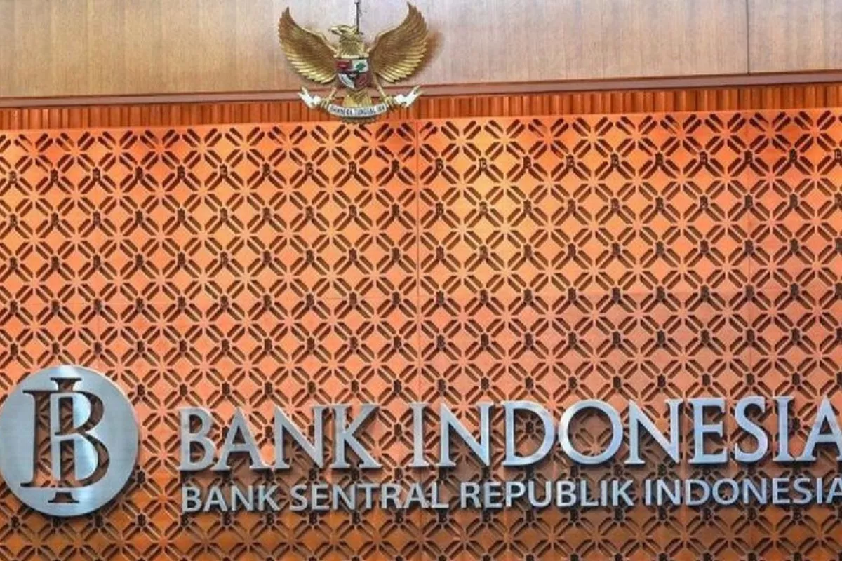 Rupiah Melemah, Bank Indonesia Diminta Segera Naikkan BI-Rate
