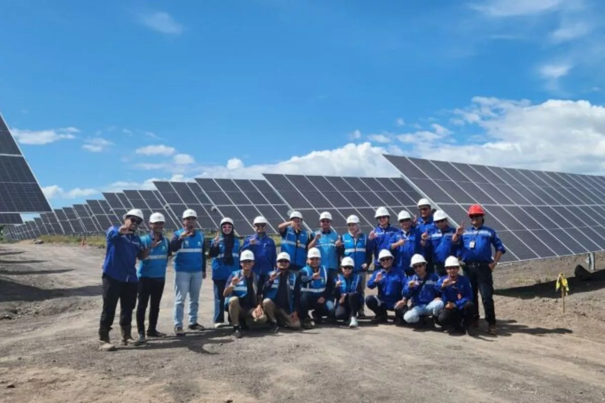 Prabowo Luncurkan 14 Proyek PLTS 100 GW Senilai Rp135 Triliun Hari Ini
