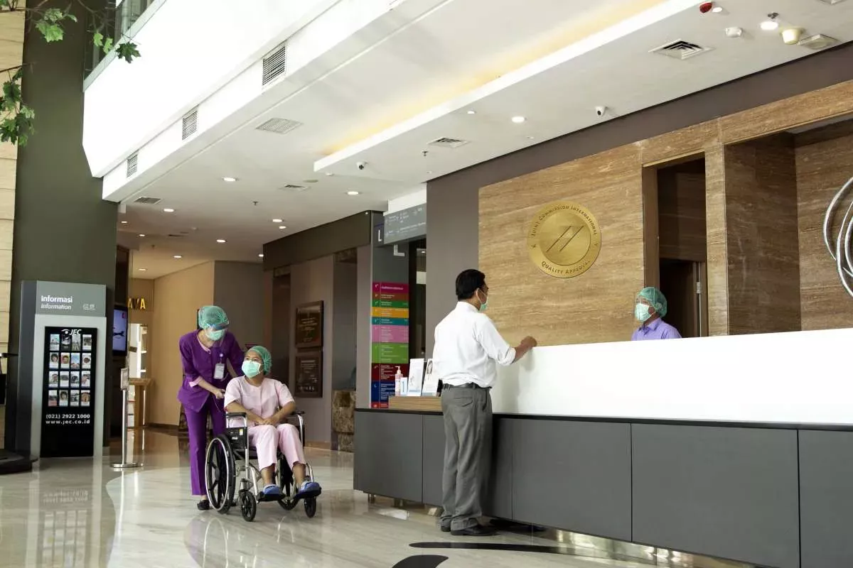Pengelola Jakarta Eye Center JECX Siap IPO Bidik Dana Rp683 Miliar